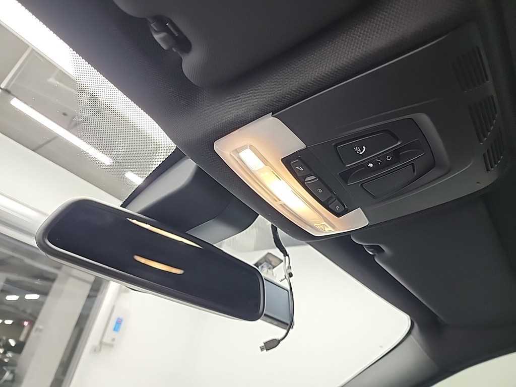 BMW 3 series 2018 Blanco - Importación desde Corea - HF Imports Iquique - Foto 17