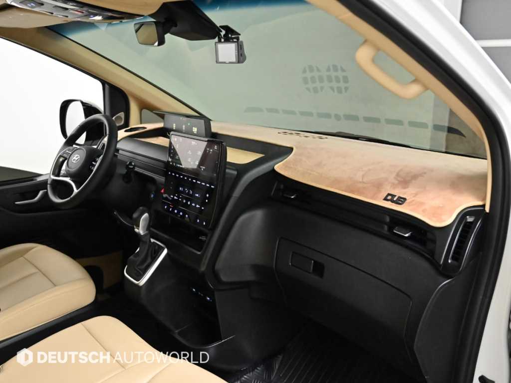 HYUNDAI Staria - Vista 7