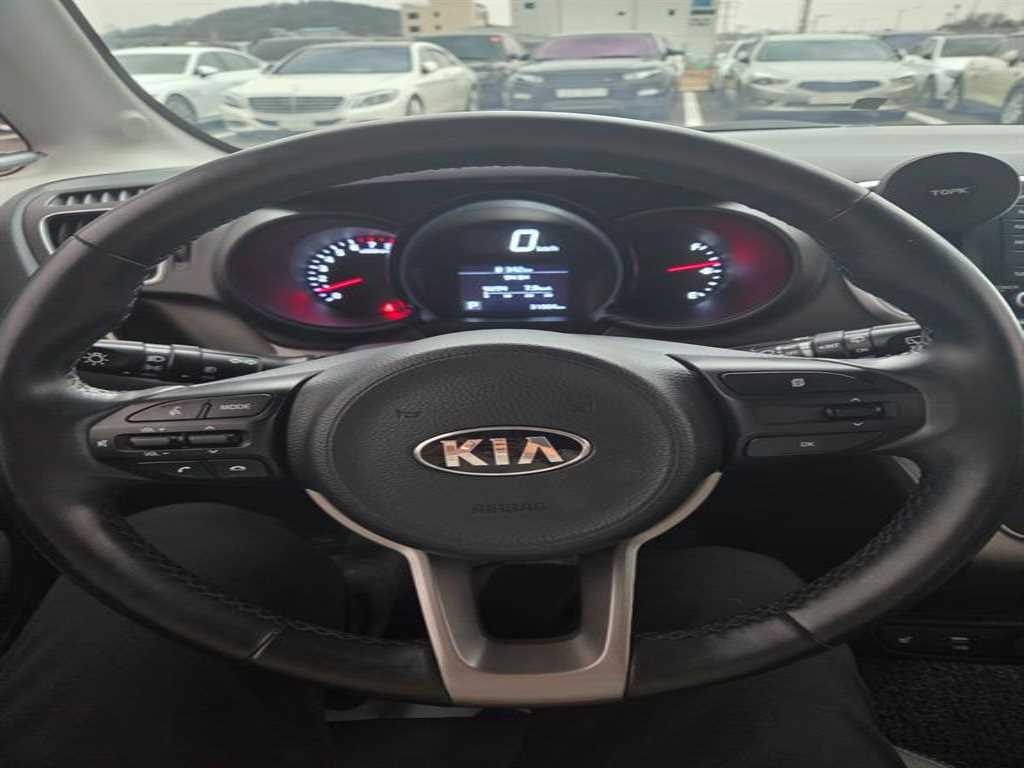 KIA Ray 2021 Blanco - Importación desde Corea - HF Imports Iquique - Foto 17