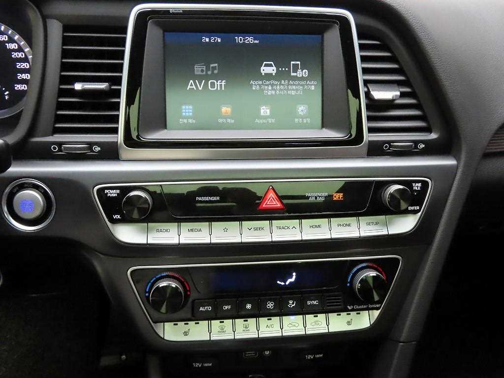 HYUNDAI Sonata - Vista 9