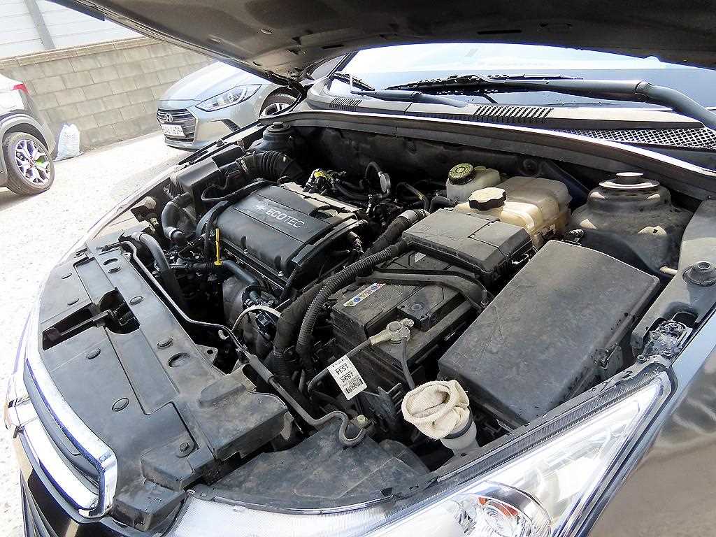 Chevrolet Cruise 2016 Negro - Importación desde Corea - HF Imports Iquique - Foto 17