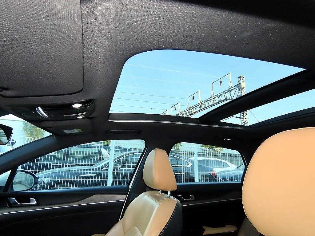 KIA K5 2021 the color of pearl - Importación desde Corea - HF Imports Iquique - Foto 17