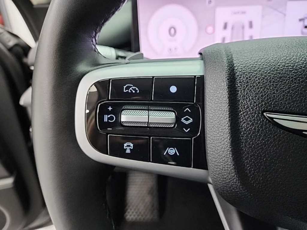 Genesis G80 2025 Negro - Importación desde Corea - HF Imports Iquique - Foto 17