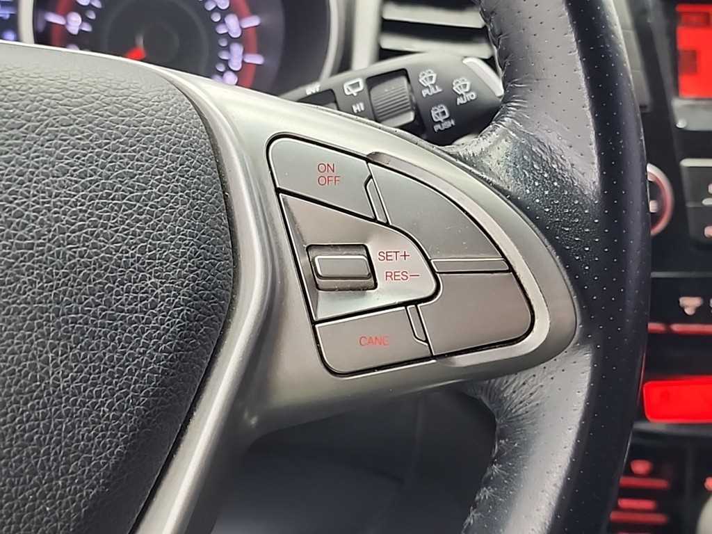 Ssangyong Tivoli 2016 Blanco - Importación desde Corea - HF Imports Iquique - Foto 17