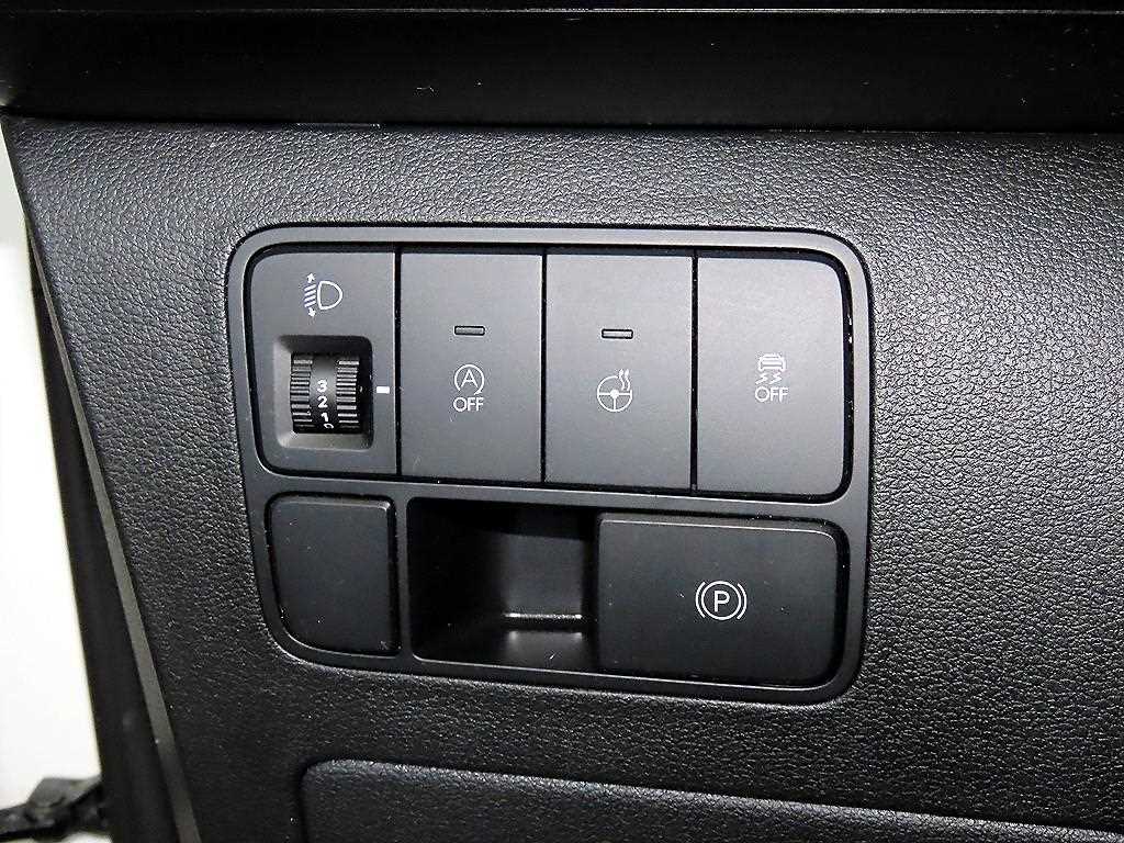 HYUNDAI Staria - Vista 12