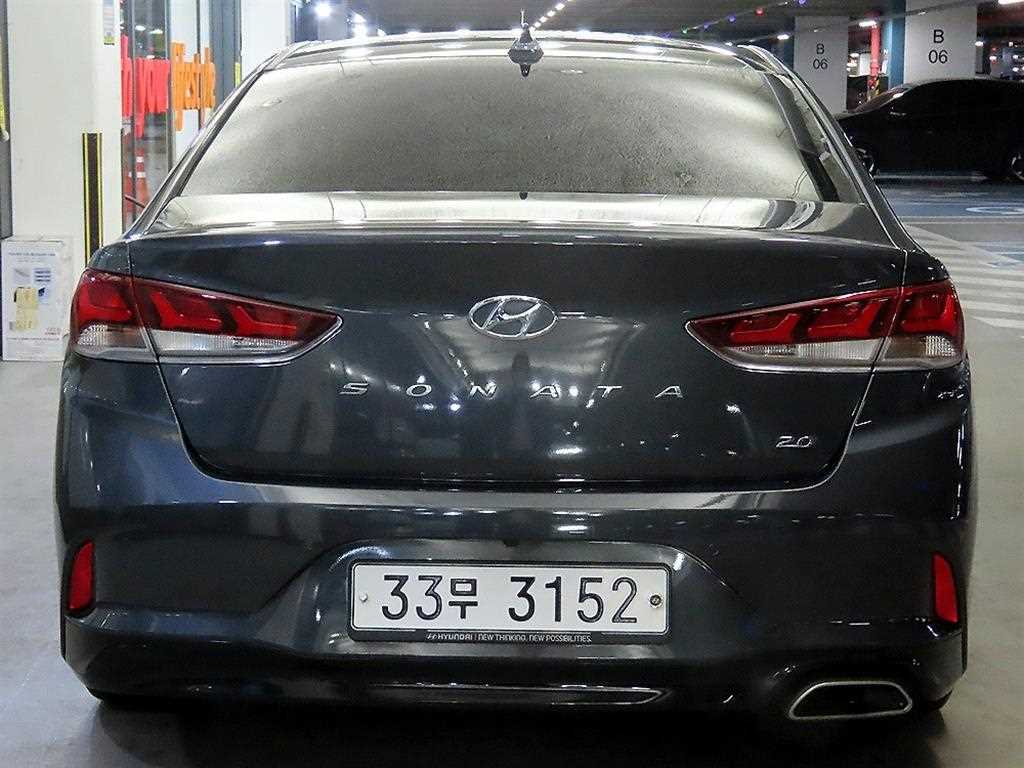 HYUNDAI Sonata - Vista 5
