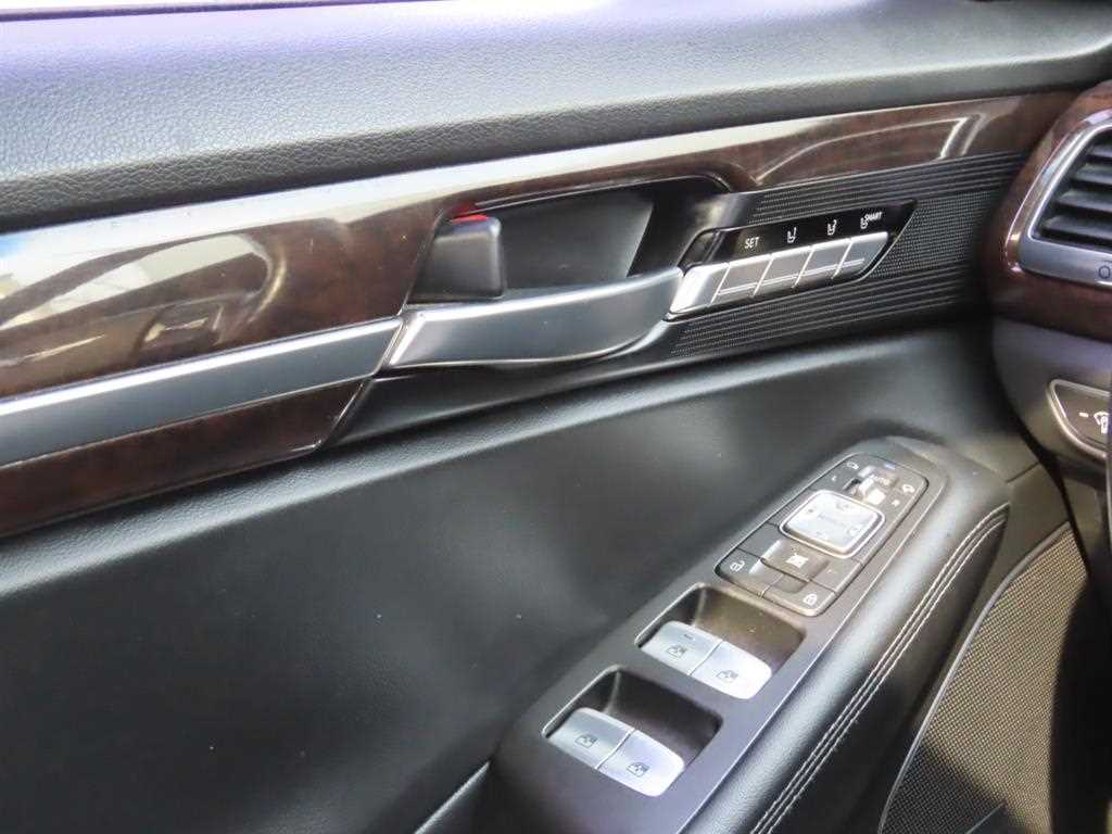 Genesis EQ900 2016 - Importación desde Corea - HF Imports Iquique - Foto 13