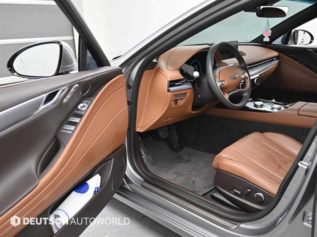 Genesis G80 - Vista 12
