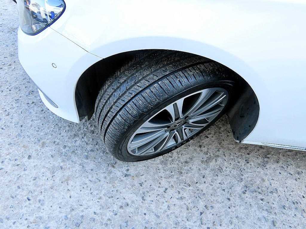 Mercedes Benz E class 2023 Blanco - Importación desde Corea - HF Imports Iquique - Foto 20