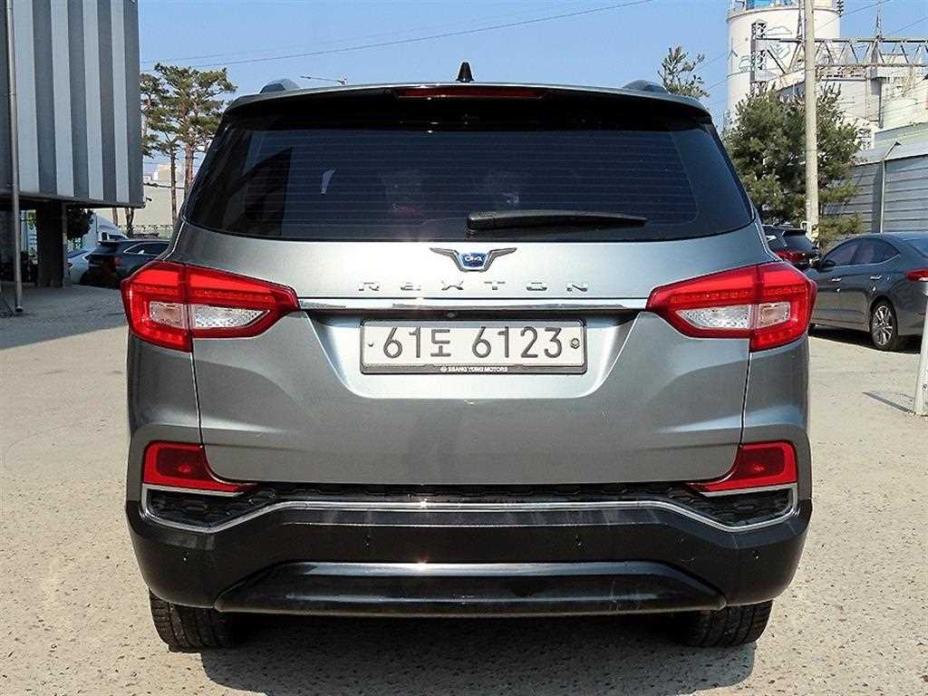Ssangyong Rexton - Vista 4