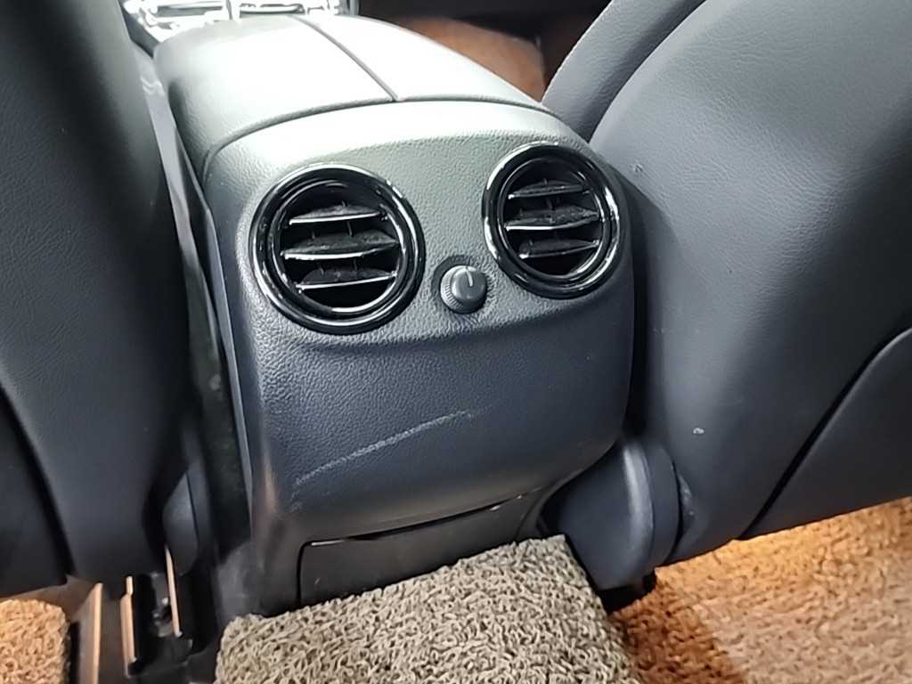 Mercedes Benz GLC Class 2018 Negro - Importación desde Corea - HF Imports Iquique - Foto 13