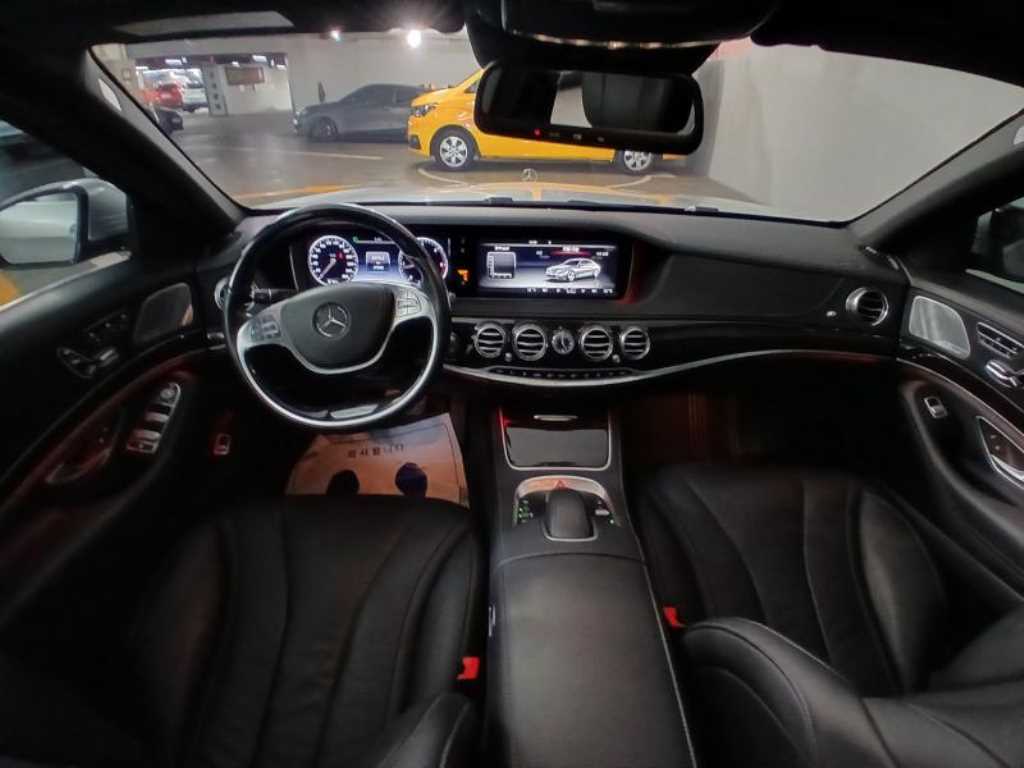 Mercedes Benz S Class - Vista 6