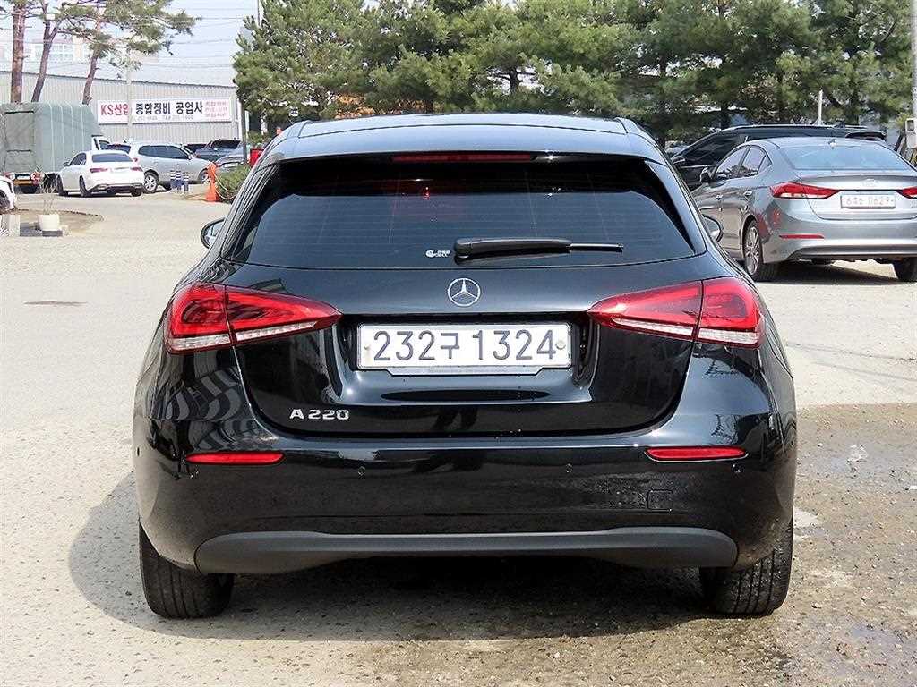 Mercedes Benz A Class - Vista 4