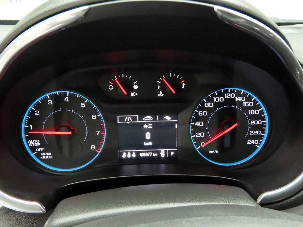 Chevrolet Malibu - Vista 6