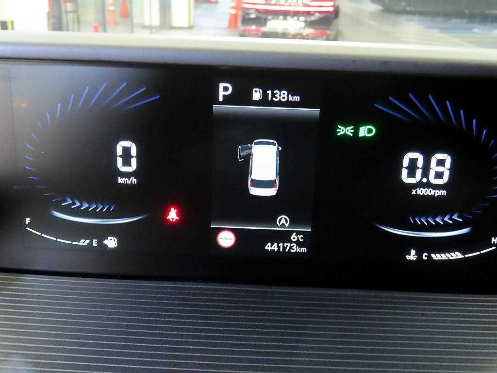 HYUNDAI Staria - Vista 9