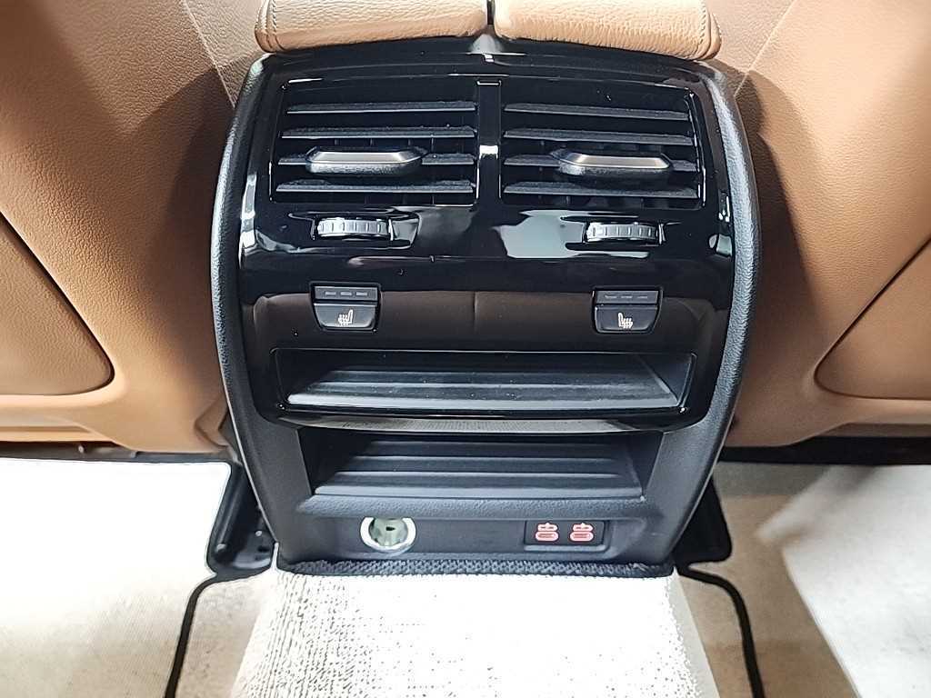 BMW 5 Series 2021 Negro - Importación desde Corea - HF Imports Iquique - Foto 13