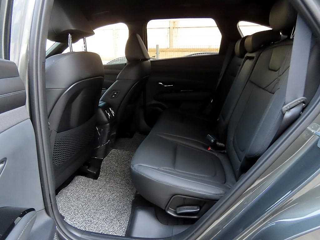 HYUNDAI Tucson - Vista 6