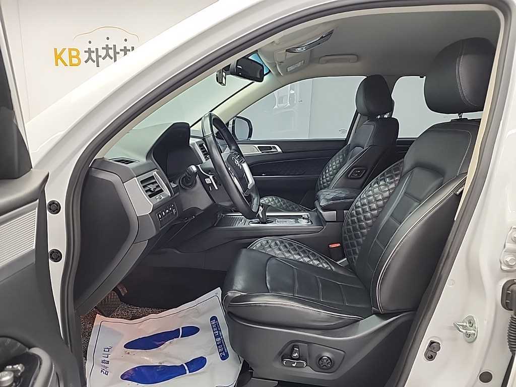 Ssangyong Rexton - Vista 11