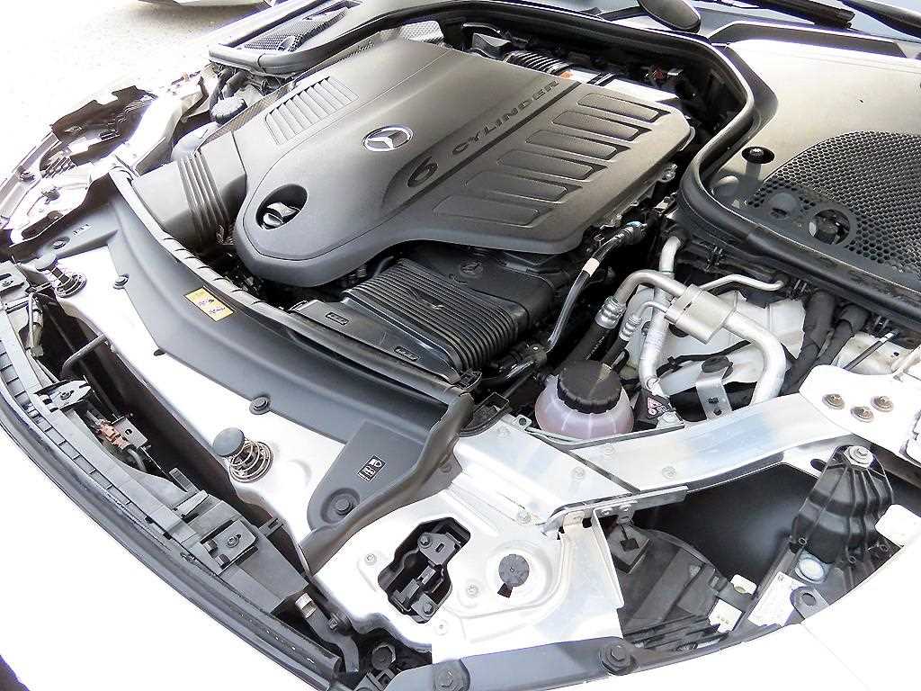 Mercedes Benz CLS Class 2021 Blanco - Importación desde Corea - HF Imports Iquique - Foto 19