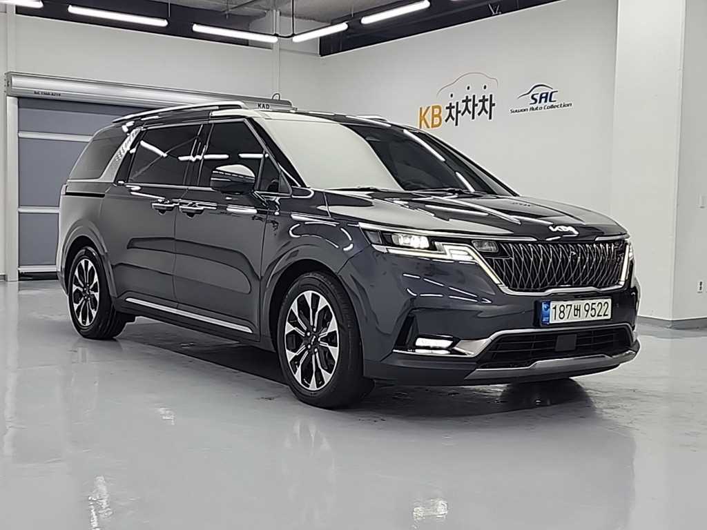 KIA Carnival - Vista 4