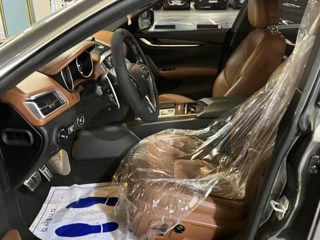 Maserati Ghibli - Vista 6