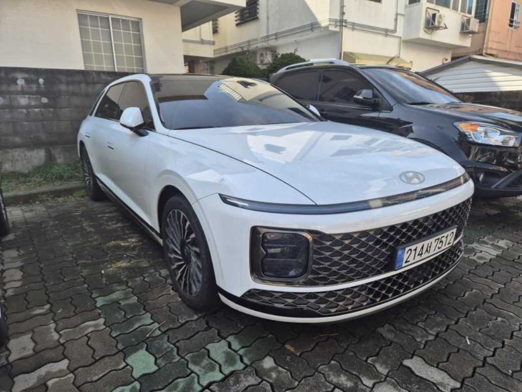 HYUNDAI Grandeur - Vista 2