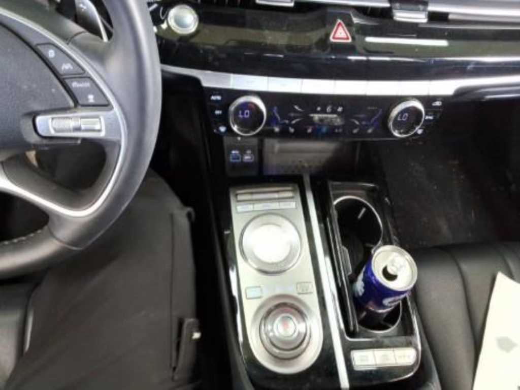 Genesis G80 - Vista 7