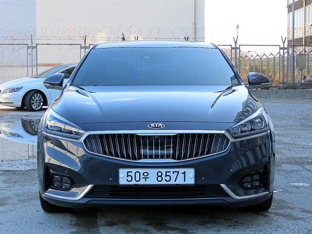 KIA K7 2017 Gris - Importación desde Corea - HF Imports Iquique - Foto 1