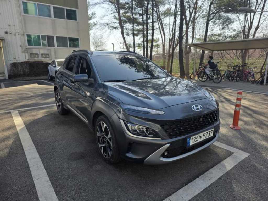 HYUNDAI Kona - Vista 3