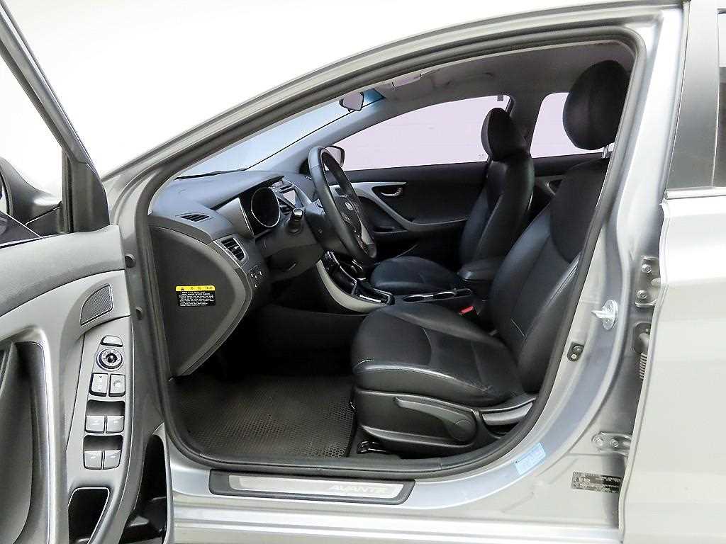 HYUNDAI Avante 2015 - Importación desde Corea - HF Imports Iquique - Foto 15