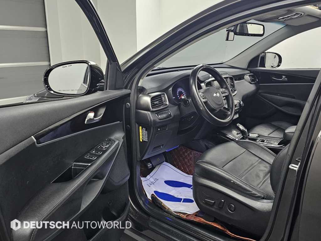 KIA Sorento - Vista 11