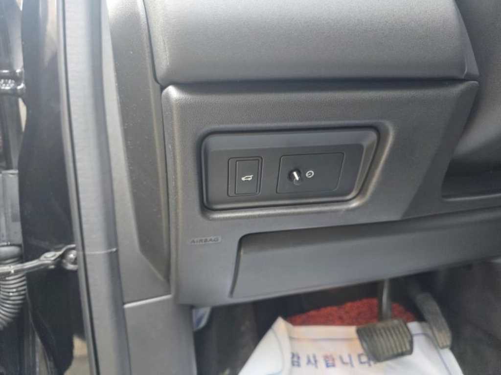 Land Rover Discovery Sports - Vista 12