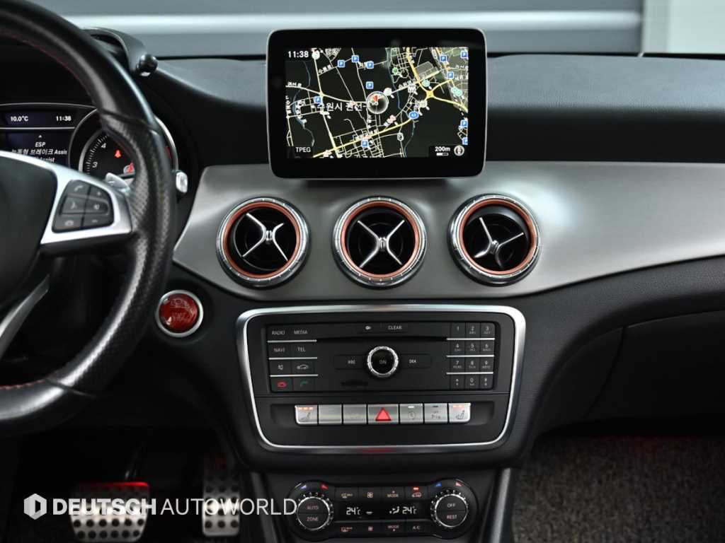 Mercedes Benz CLA Class 2017 Plateado - Importación desde Corea - HF Imports Iquique - Foto 14