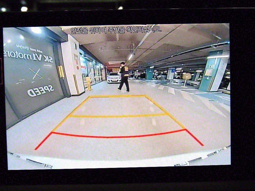 Genesis G70 2025 Blanco - Importación desde Corea - HF Imports Iquique - Foto 14