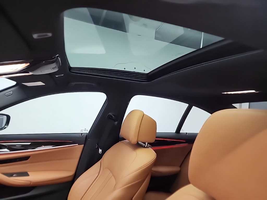 BMW 5 Series 2021 Negro - Importación desde Corea - HF Imports Iquique - Foto 14