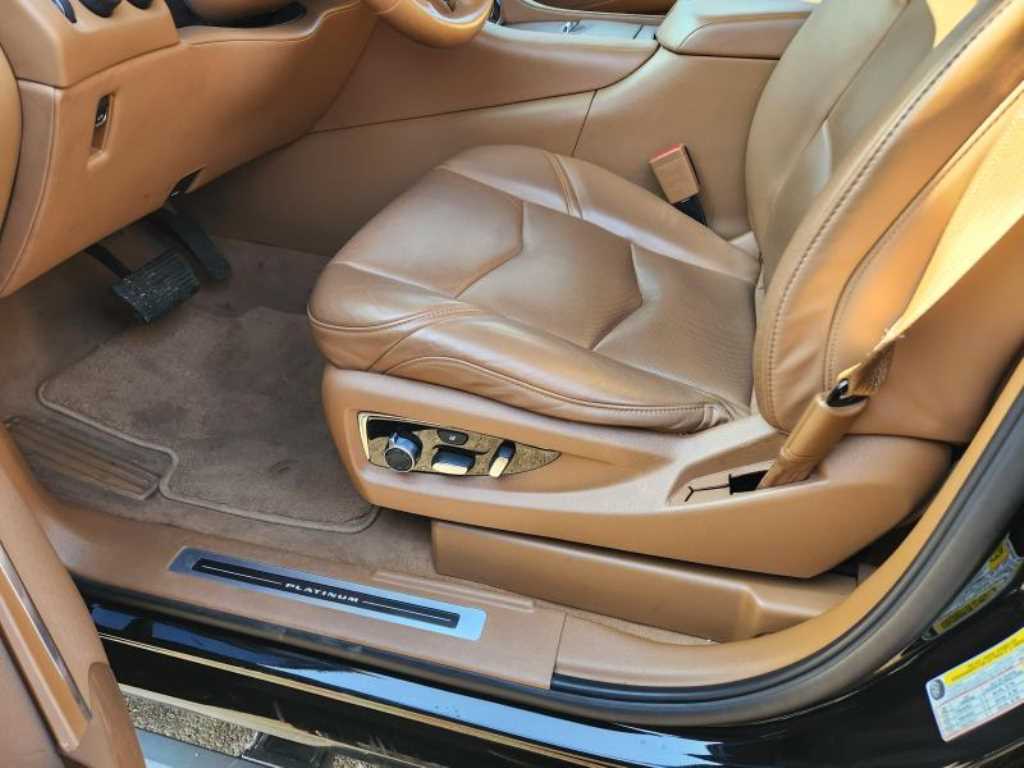 Cadillac Escalade - Vista 9