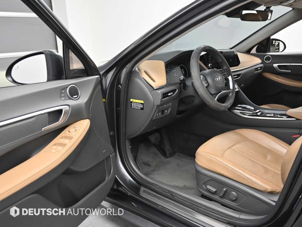 HYUNDAI Sonata - Vista 11