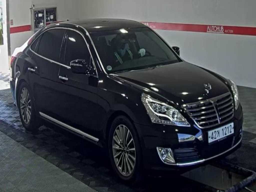 HYUNDAI Equus - Vista 2