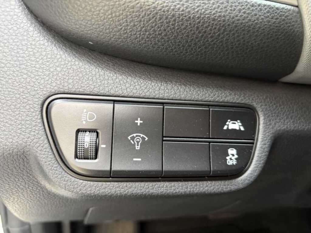 KIA Seltos 2022 Blanco - Importación desde Corea - HF Imports Iquique - Foto 16