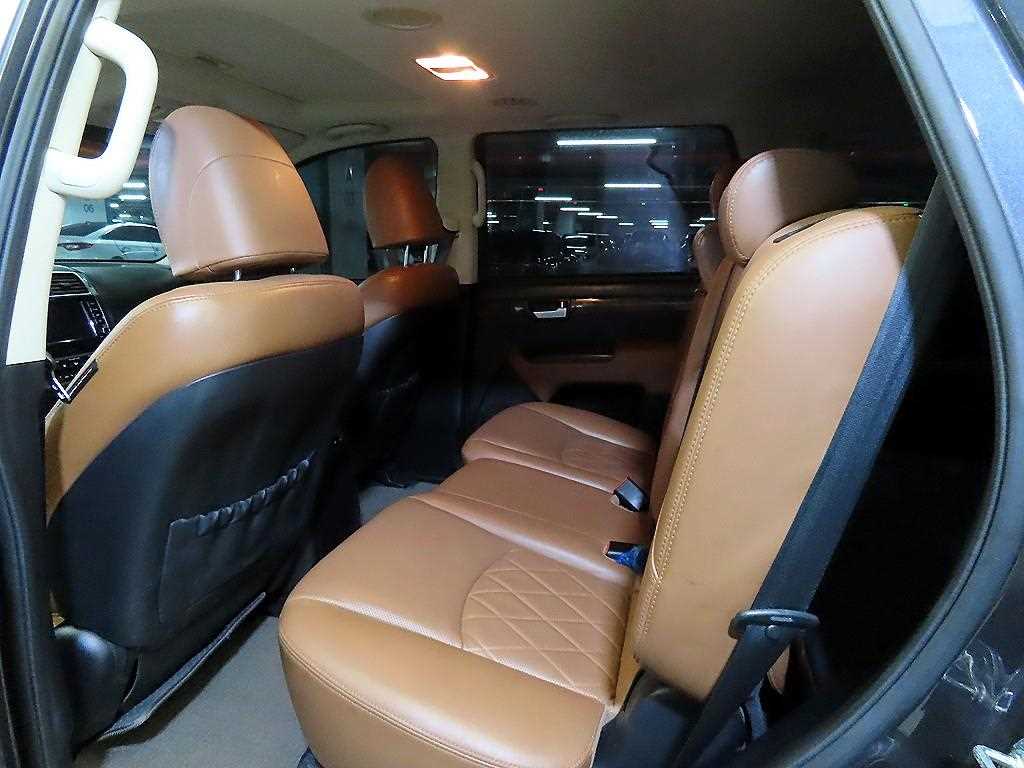 KIA Mohave - Vista 7