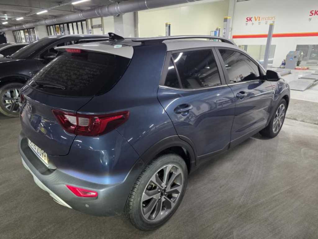KIA Stonic - Vista 2