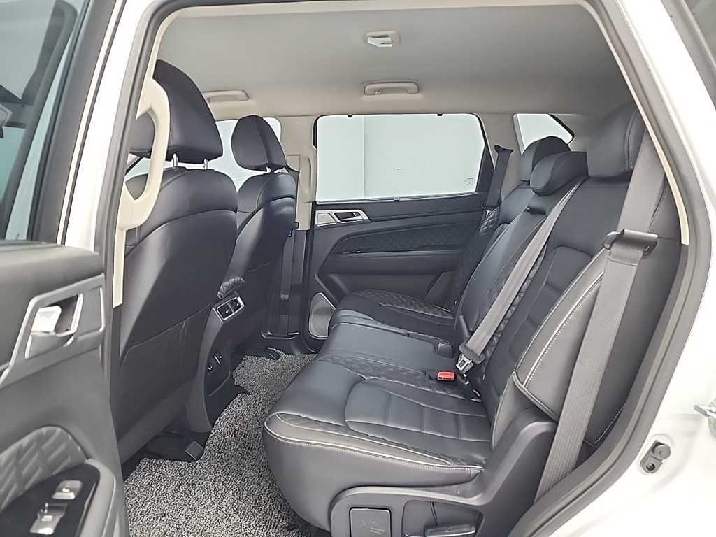 Ssangyong Rexton - Vista 12