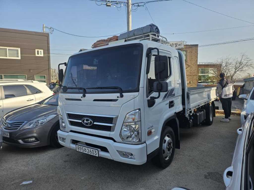 medium and large cargo Cargo 2019 Blanco - Importación desde Corea - HF Imports Iquique - Foto 1