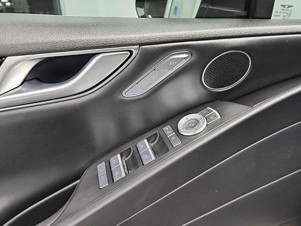 Genesis G80 2025 Negro - Importación desde Corea - HF Imports Iquique - Foto 19