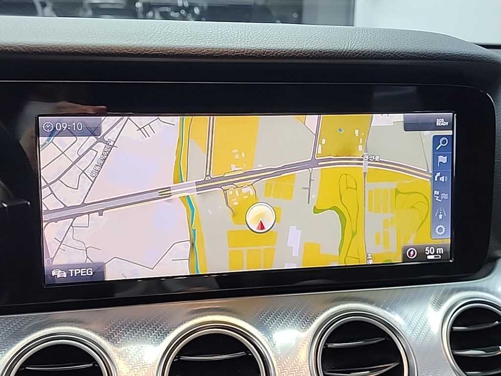 Mercedes Benz E class 2020 Blanco - Importación desde Corea - HF Imports Iquique - Foto 15