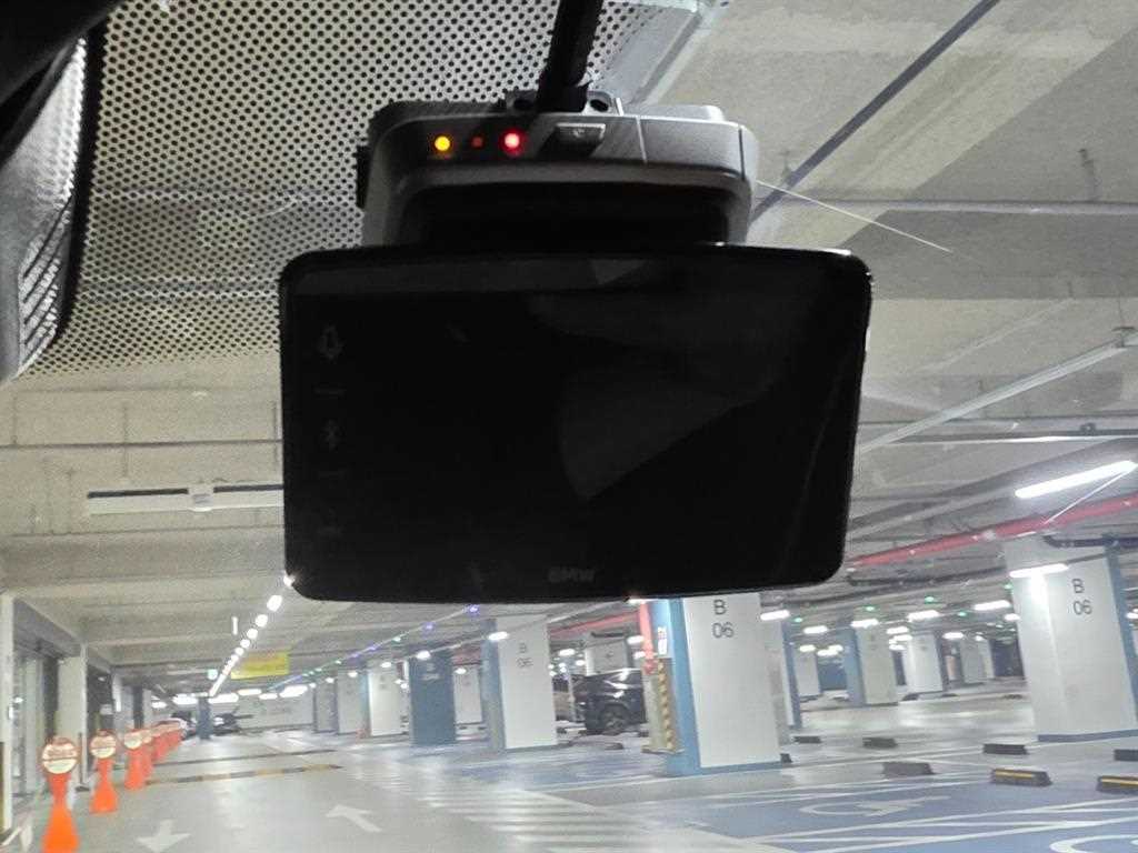 BMW 5 Series 2023 Negro - Importación desde Corea - HF Imports Iquique - Foto 17