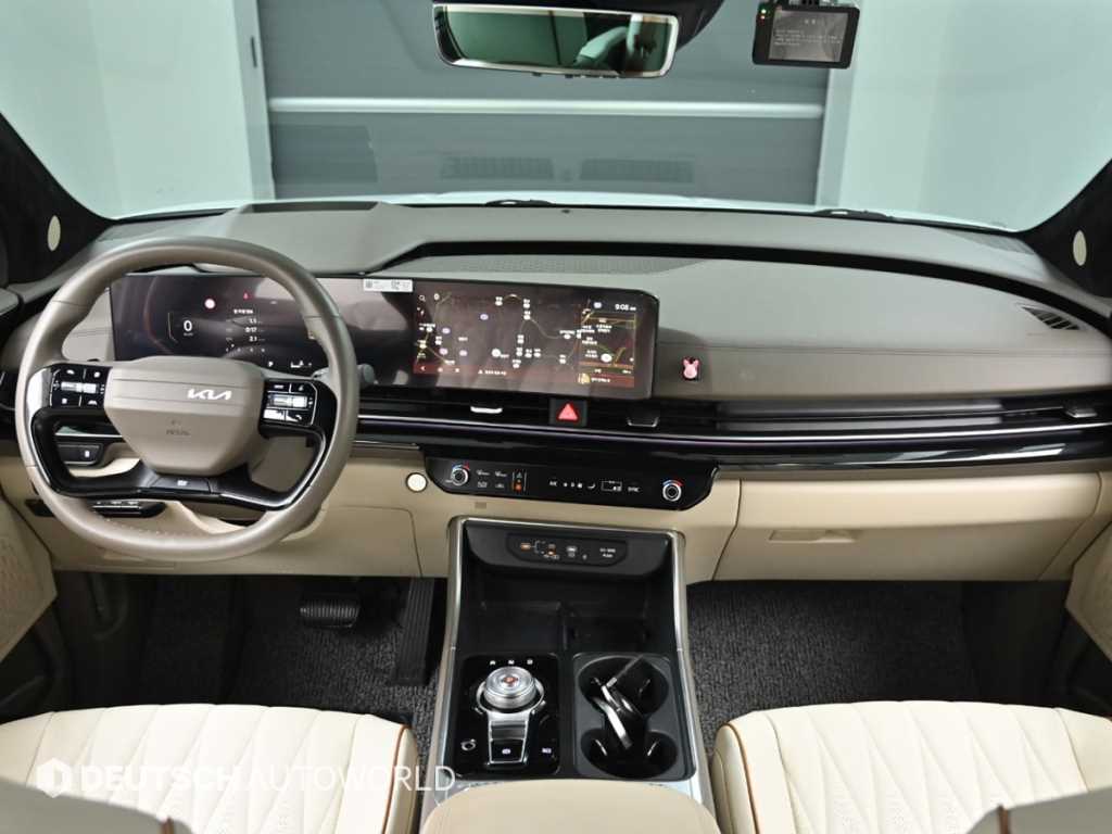 KIA Carnival - Vista 7