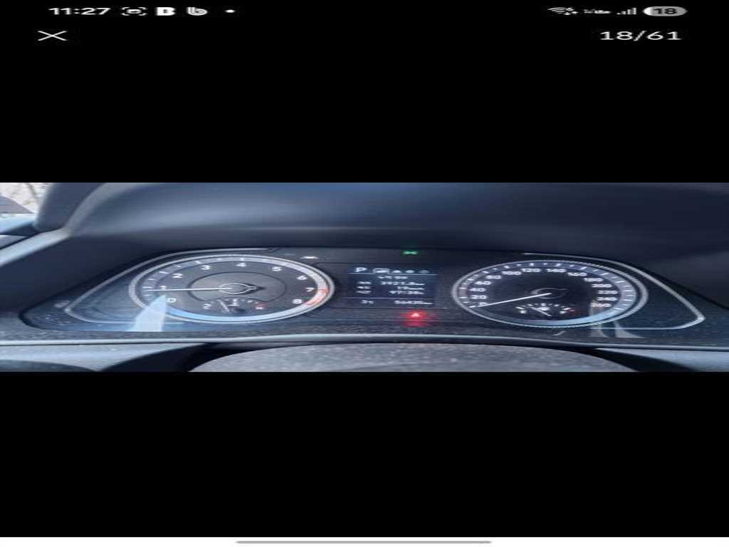 HYUNDAI Sonata - Vista 3