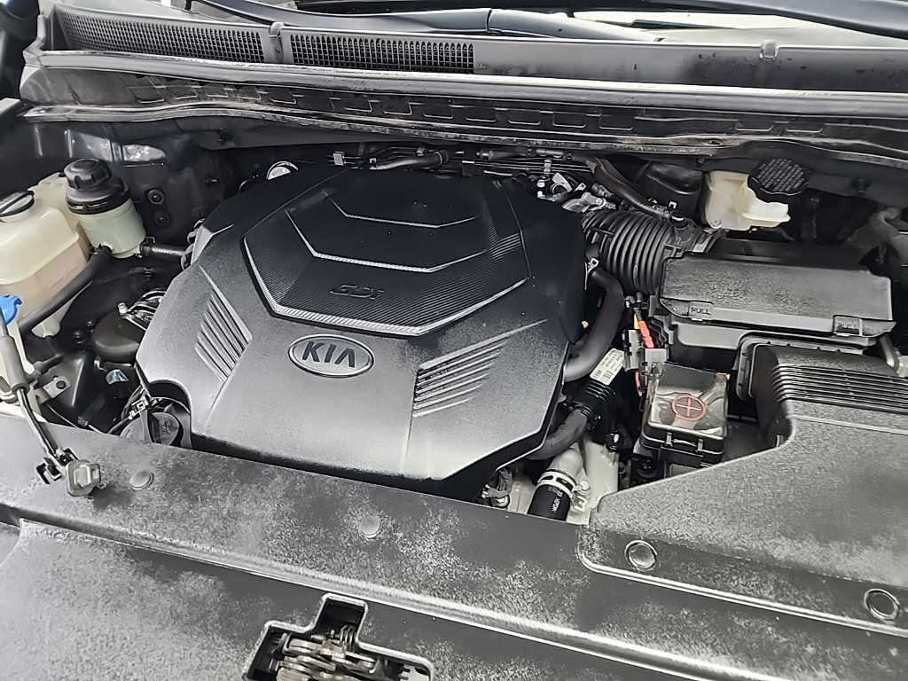 KIA Carnival - Vista 7