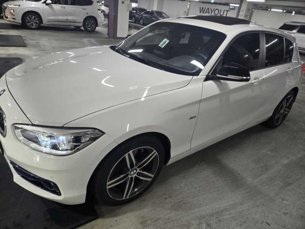 BMW 1 series - Vista 4